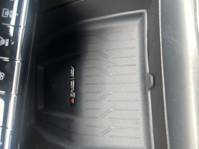 New 2025 Chevrolet Equinox EV RS w/ Convenience Package II FWD image 14