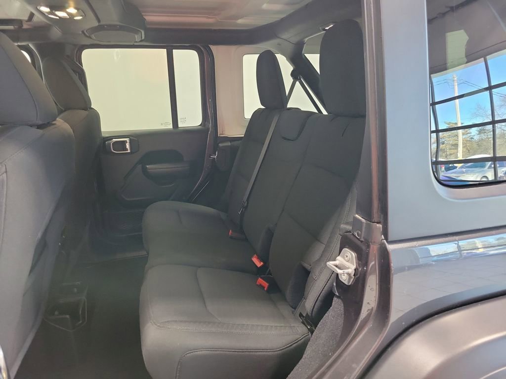 Used 2021 Jeep Wrangler Unlimited Sport AWD/4WD image 5