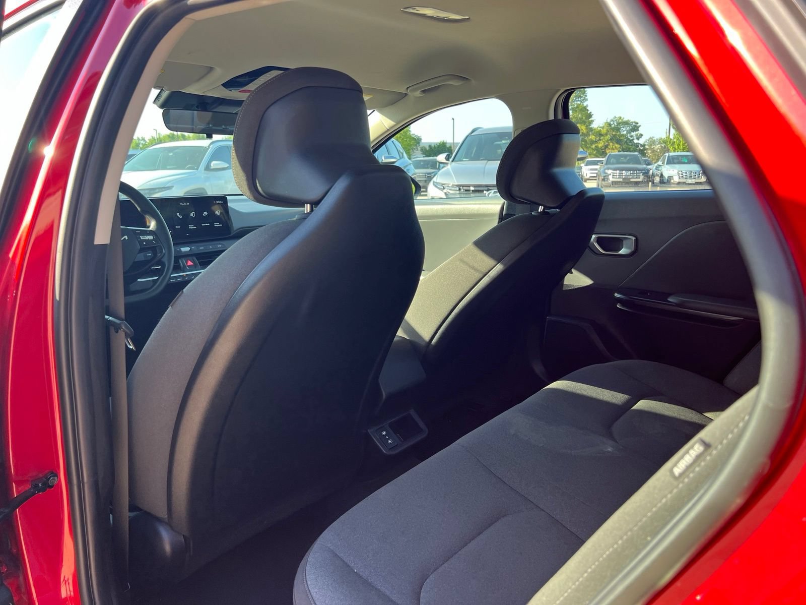 Used 2025 Kia K4 FWD image 16