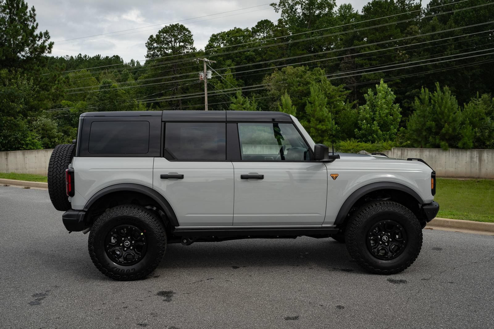 New 2026 Ford Bronco Badlands AWD/4WD image 27