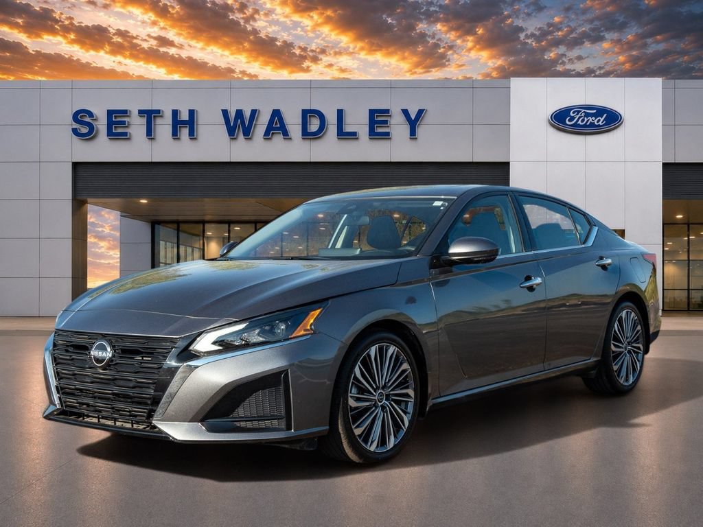 Used 2023 Nissan Altima 2.5 SL FWD image 3