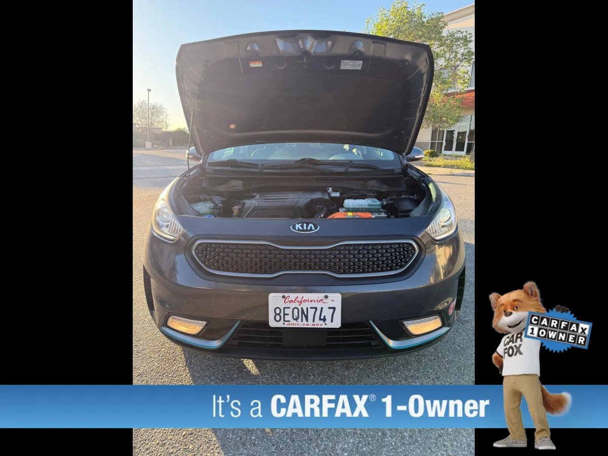 Used 2018 Kia Niro EX image 17