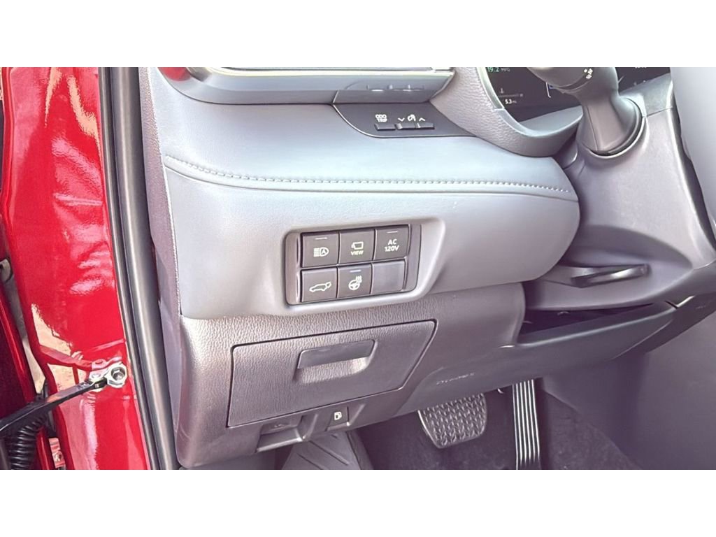 New 2026 Toyota Highlander Platinum AWD/4WD image 16