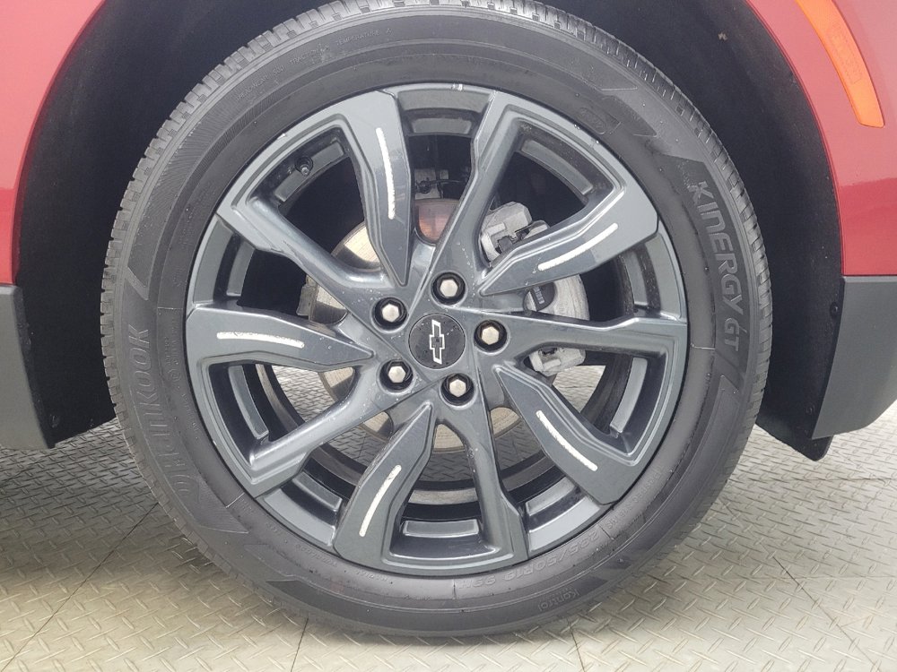 Used 2023 Chevrolet Equinox RS image 31