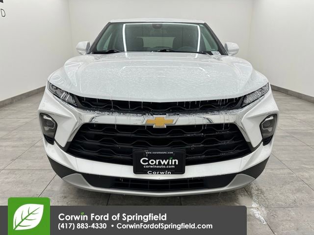 Used 2025 Chevrolet Blazer LT image 7