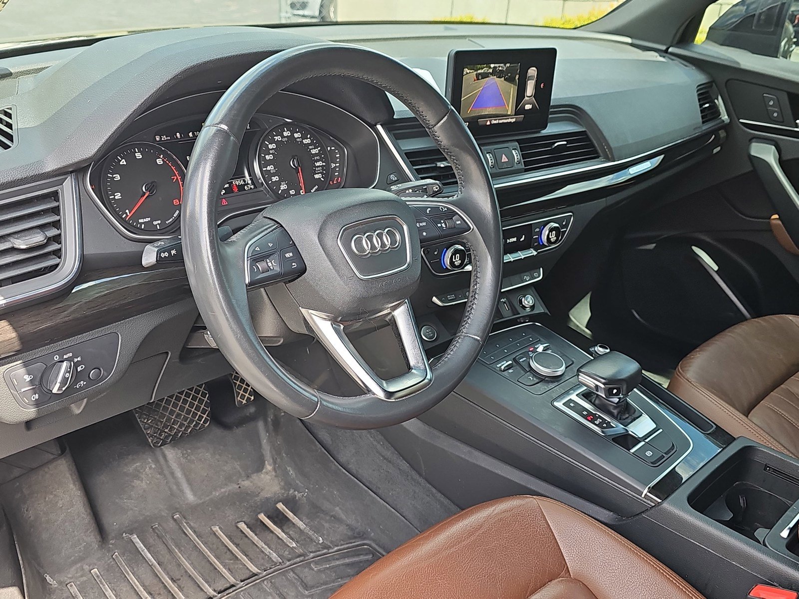 Used 2019 Audi Q5 2.0T Premium w/ Convenience Package AWD/4WD image 16