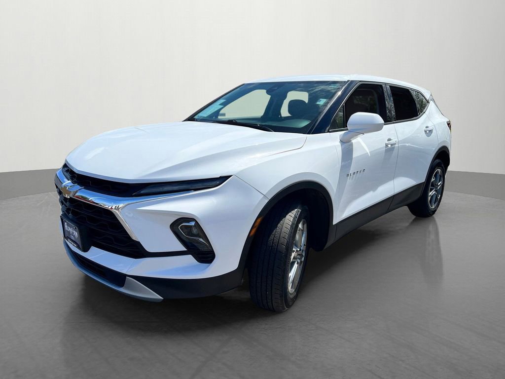 Used 2023 Chevrolet Blazer LT AWD/4WD image 6