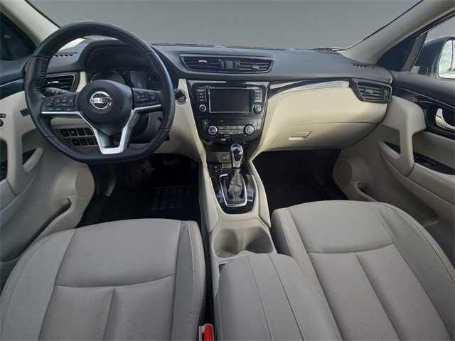 Used 2022 Nissan Rogue Sport SL w/ Premium Package image 14