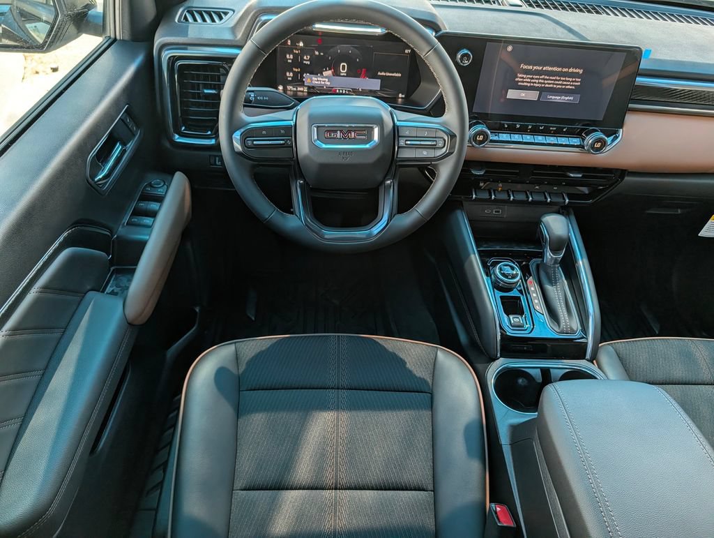 New 2026 GMC Canyon AT4 AWD/4WD image 13