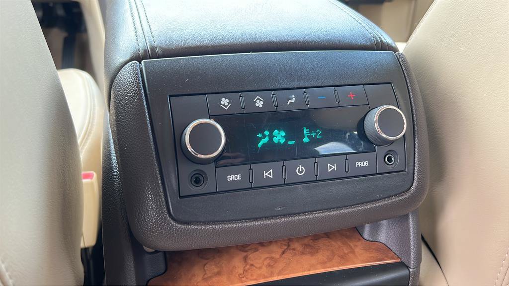 Used 2012 Buick Enclave Leather AWD/4WD image 13