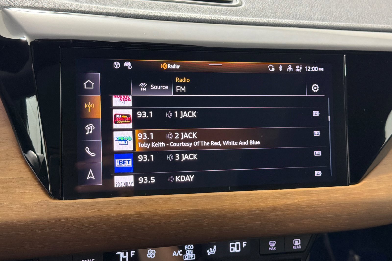 Used 2024 Audi e-tron GT Premium Plus image 16