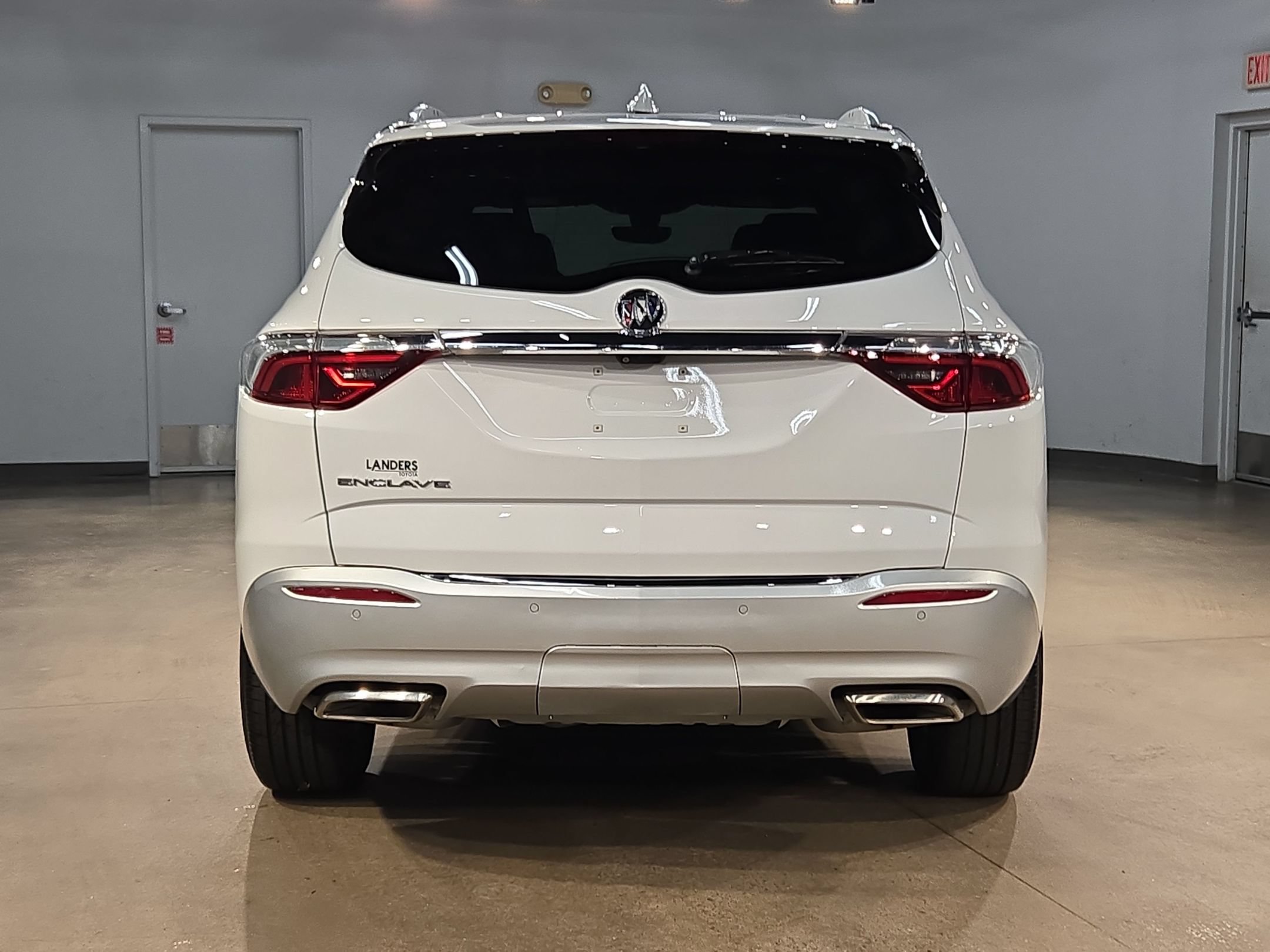 Used 2024 Buick Enclave Premium FWD image 6