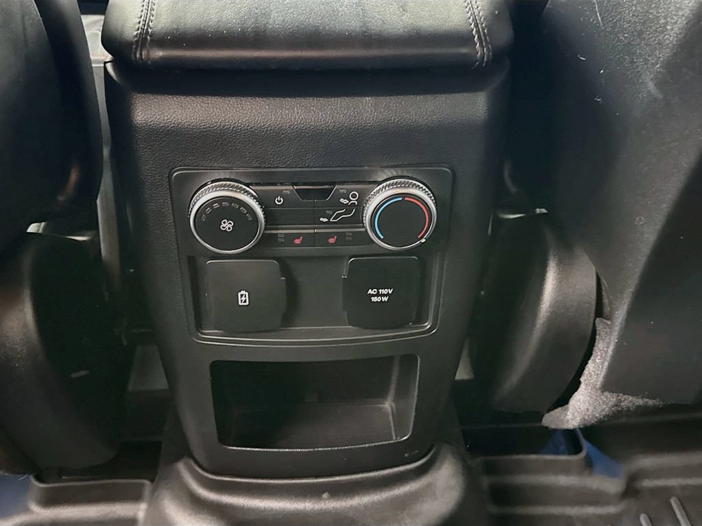 Used 2020 Ford Explorer Platinum w/ Premium Technology Package AWD/4WD image 26