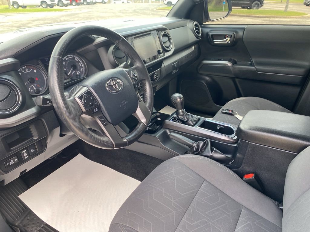 Used 2019 Toyota Tacoma TRD Off-Road image 22