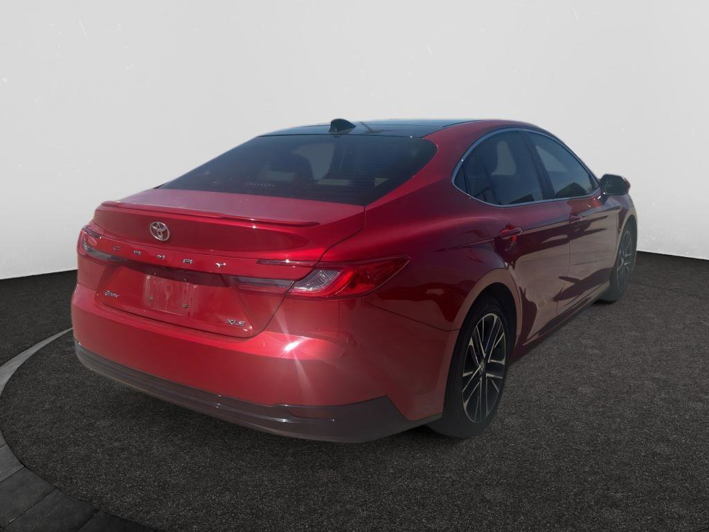 Used 2025 Toyota Camry XLE w/ Premium Package image 5