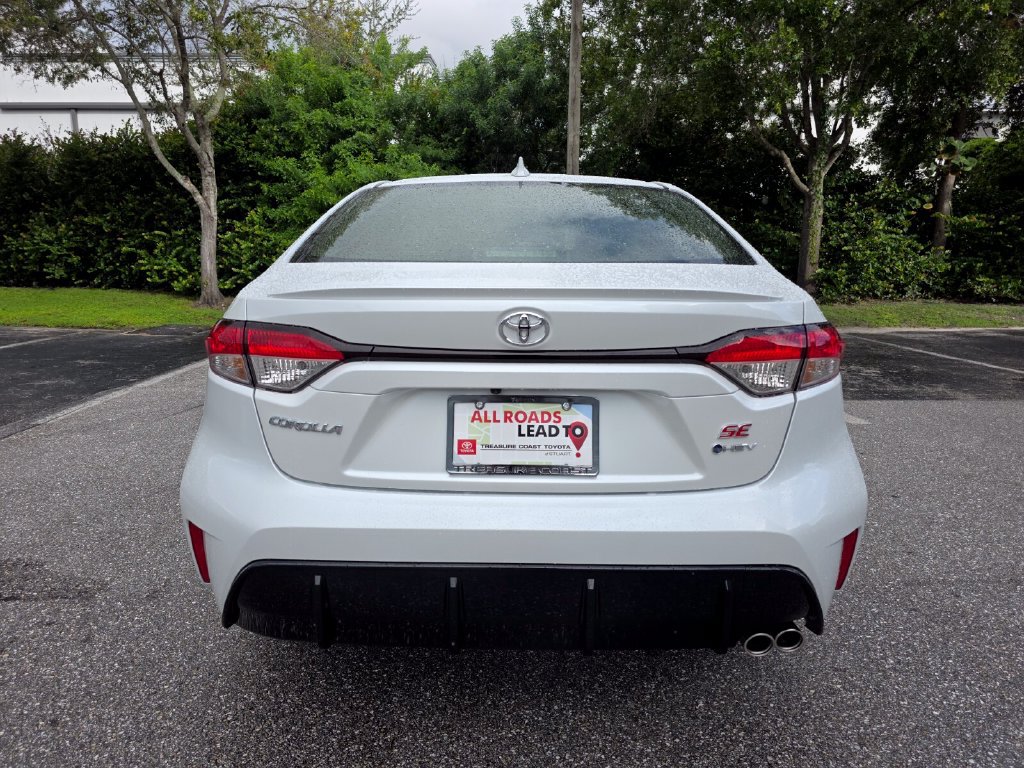 New 2027 Toyota Corolla SE FWD image 10
