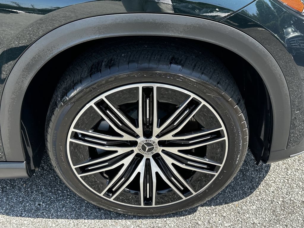 Certified 2023 Mercedes-Benz EQE 500 4MATIC SUV w/ Pinnacle Trim Package image 14