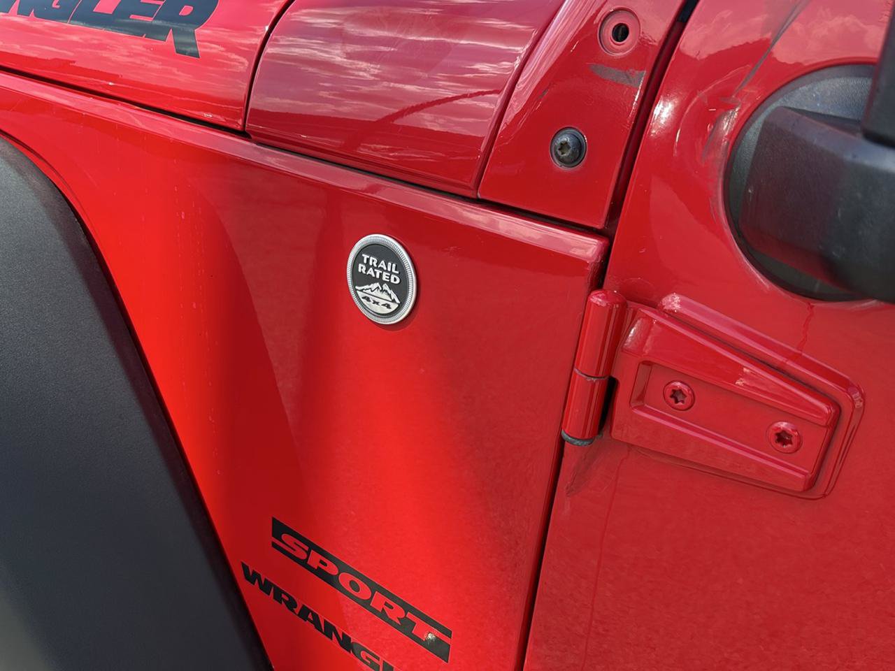 Used 2015 Jeep Wrangler Sport w/ Quick Order Package 24S AWD/4WD image 8