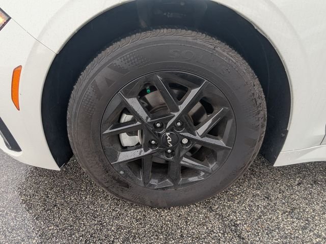 New 2026 Kia K5 LXS FWD image 11