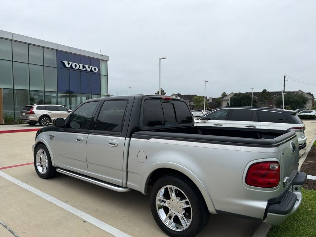 Used 2003 Ford F150 Harley-Davidson RWD image 3