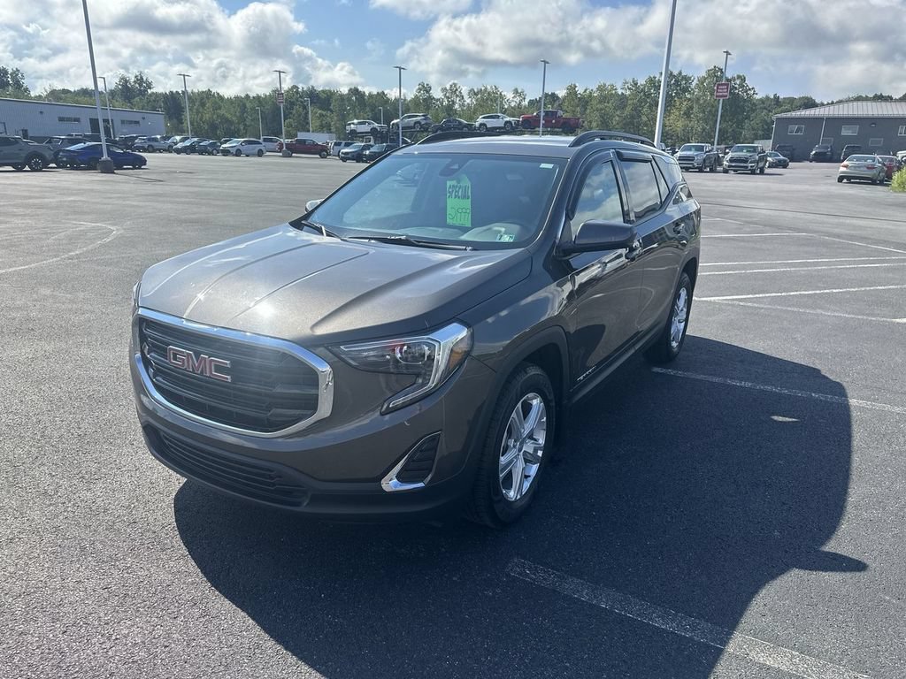Used 2020 GMC Terrain SLE w/ Driver Convenience Package AWD/4WD image 4