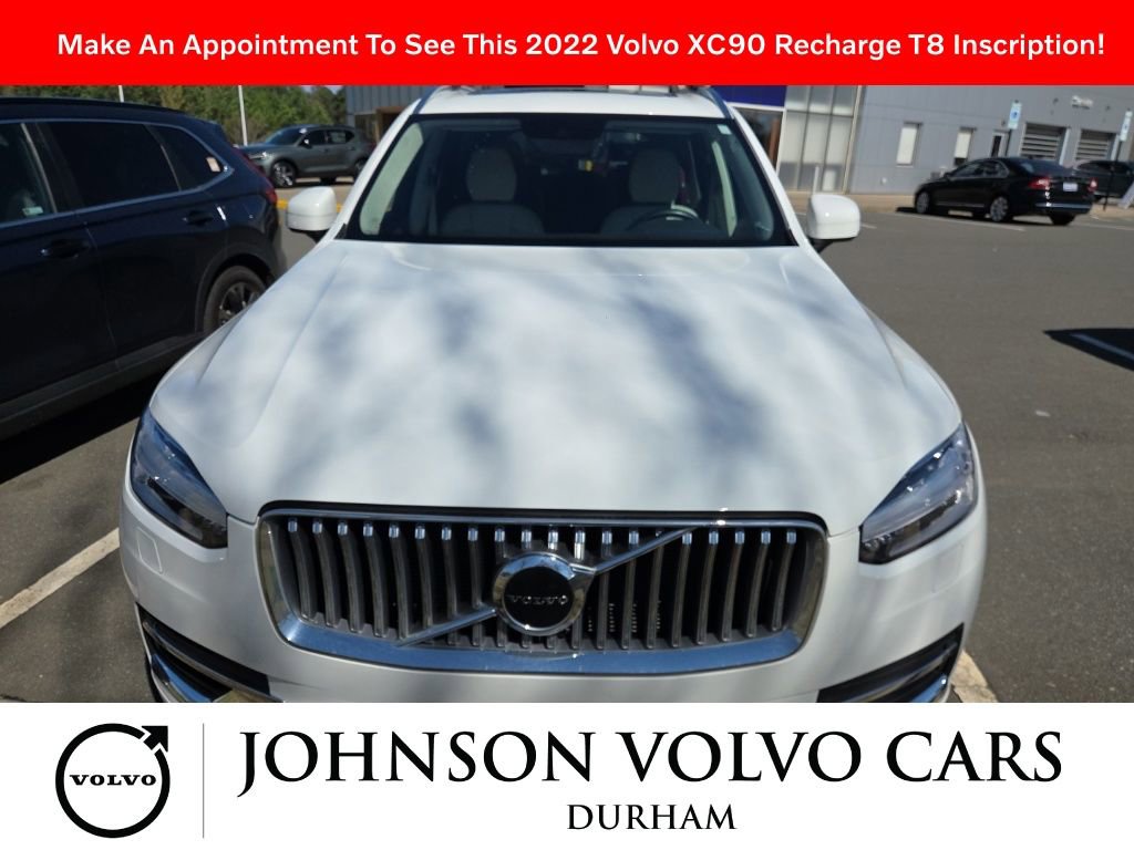 Used 2022 Volvo XC90 T8 Inscription AWD/4WD image 2