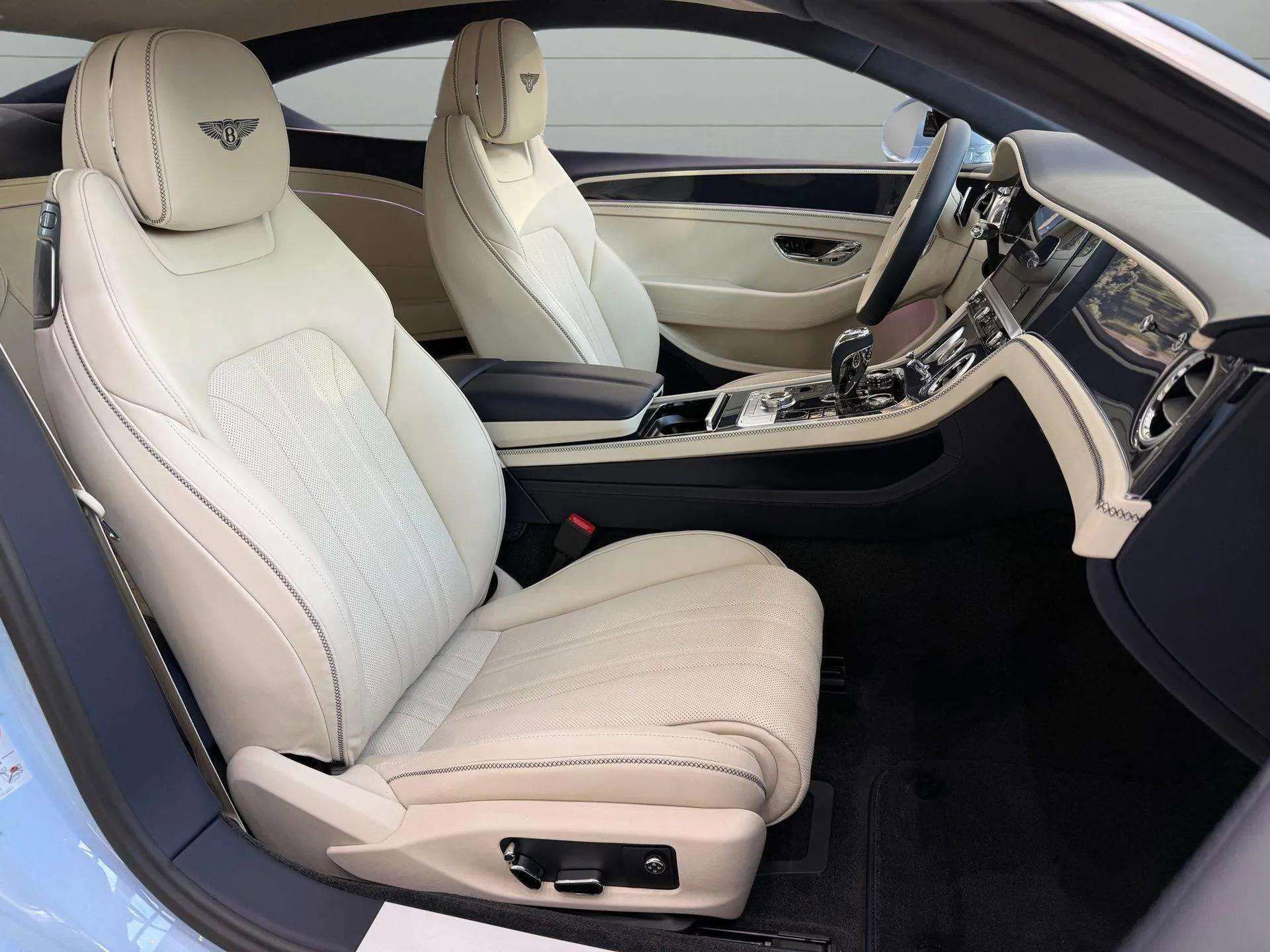 New 2026 Bentley Continental GT AWD/4WD image 17