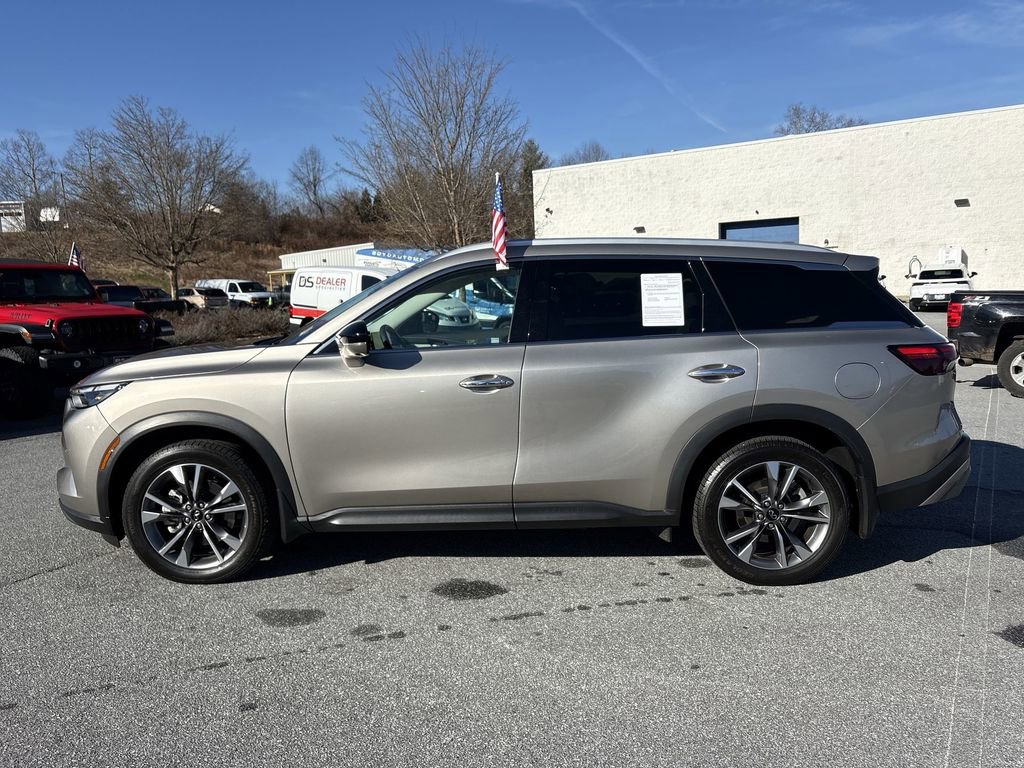 Used 2022 INFINITI QX60 Luxe w/ Cargo Package image 7