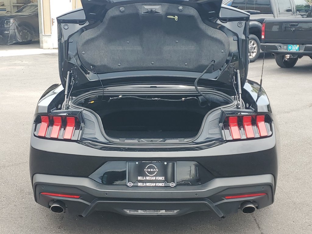 Used 2024 Ford Mustang Premium RWD image 12