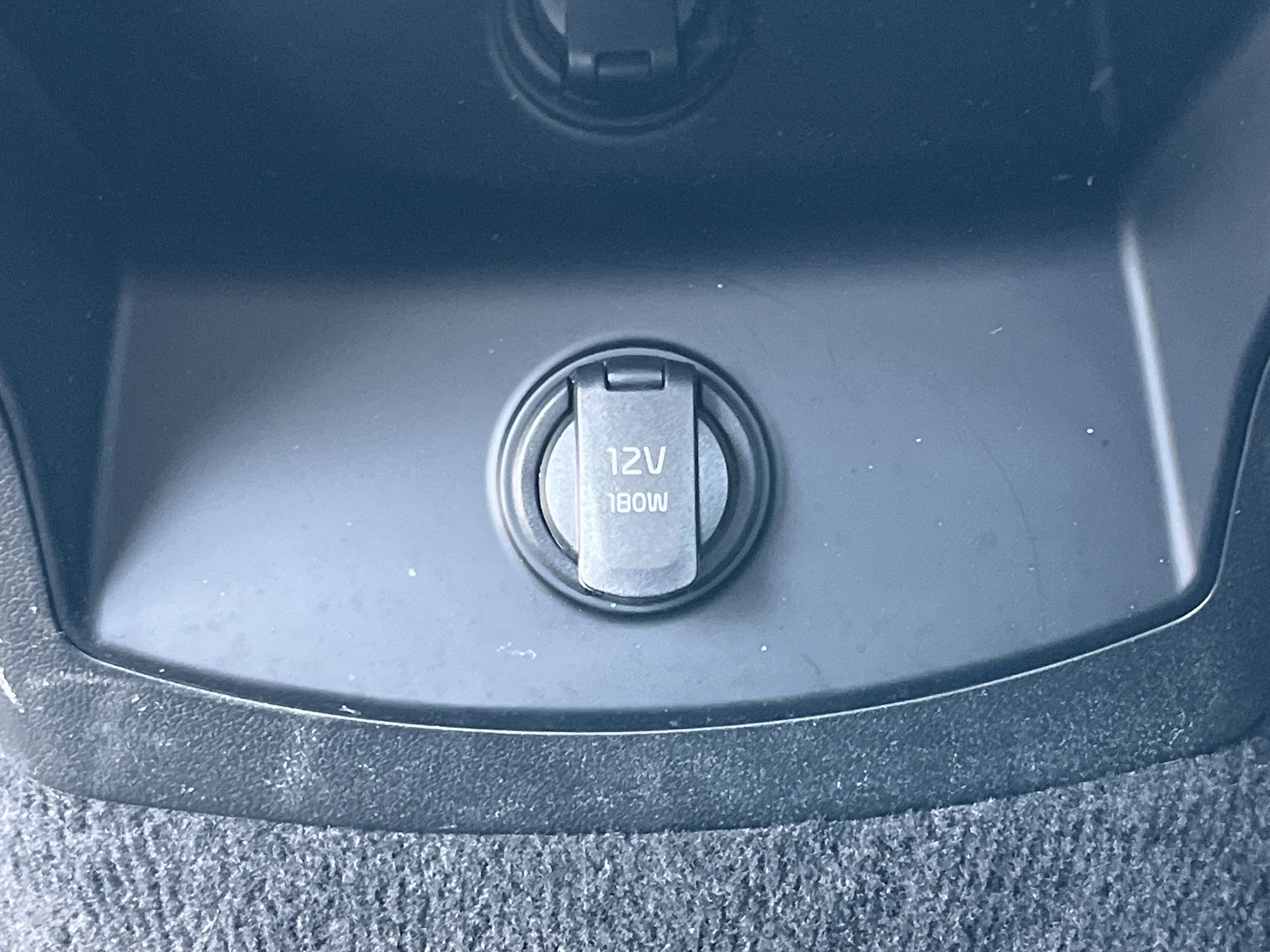 Certified 2025 Kia Sorento S w/ Panoramic Sunroof Package image 22