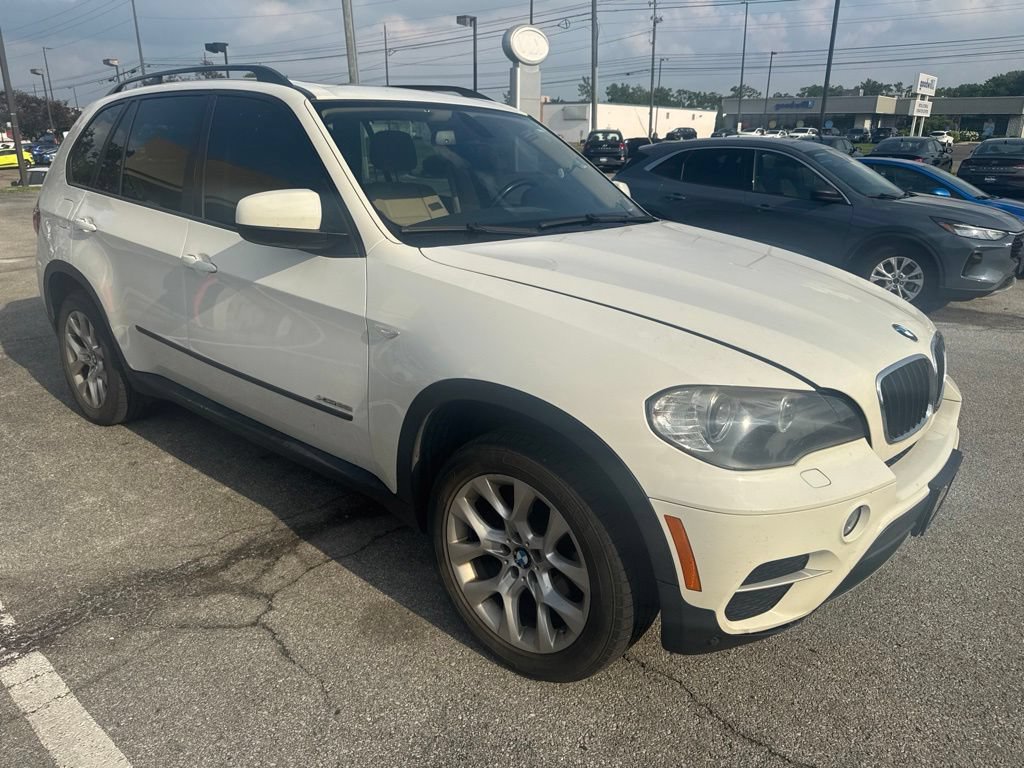 Used 2011 BMW X5 xDrive35i AWD/4WD image 4