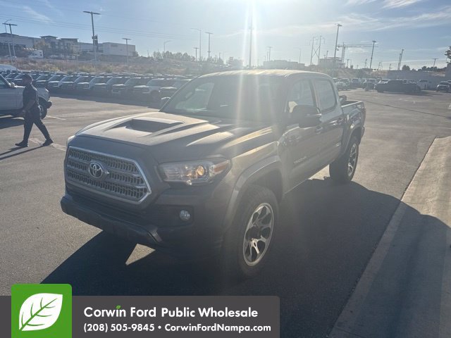 Used 2016 Toyota Tacoma TRD Sport w/ Towing Package
