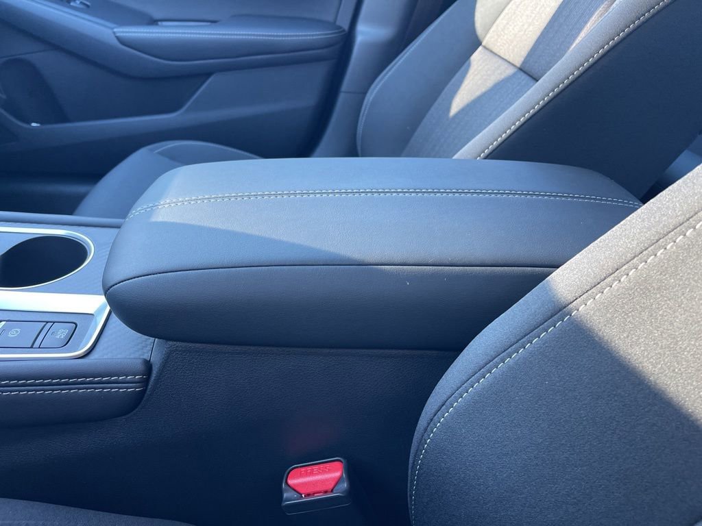 New 2025 Nissan Altima 2.5 SV w/ SV Premium Package image 12