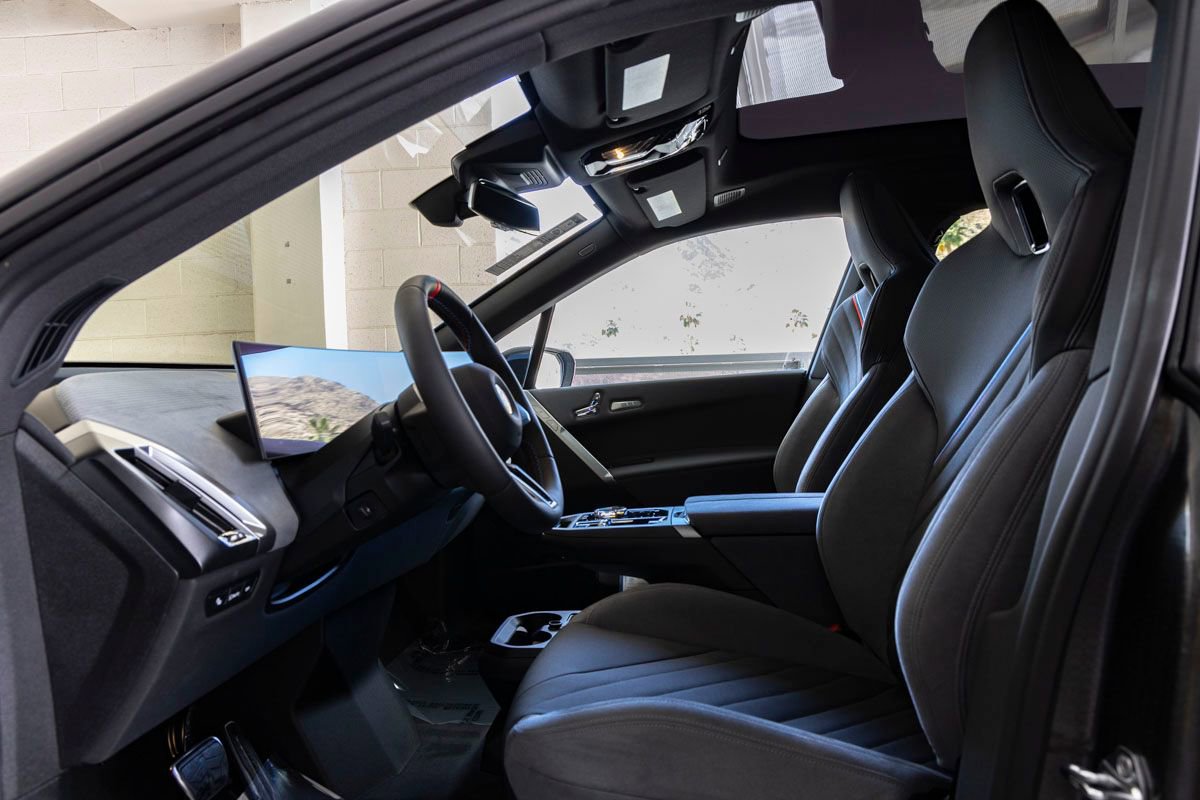 New 2026 BMW iX M70 image 16