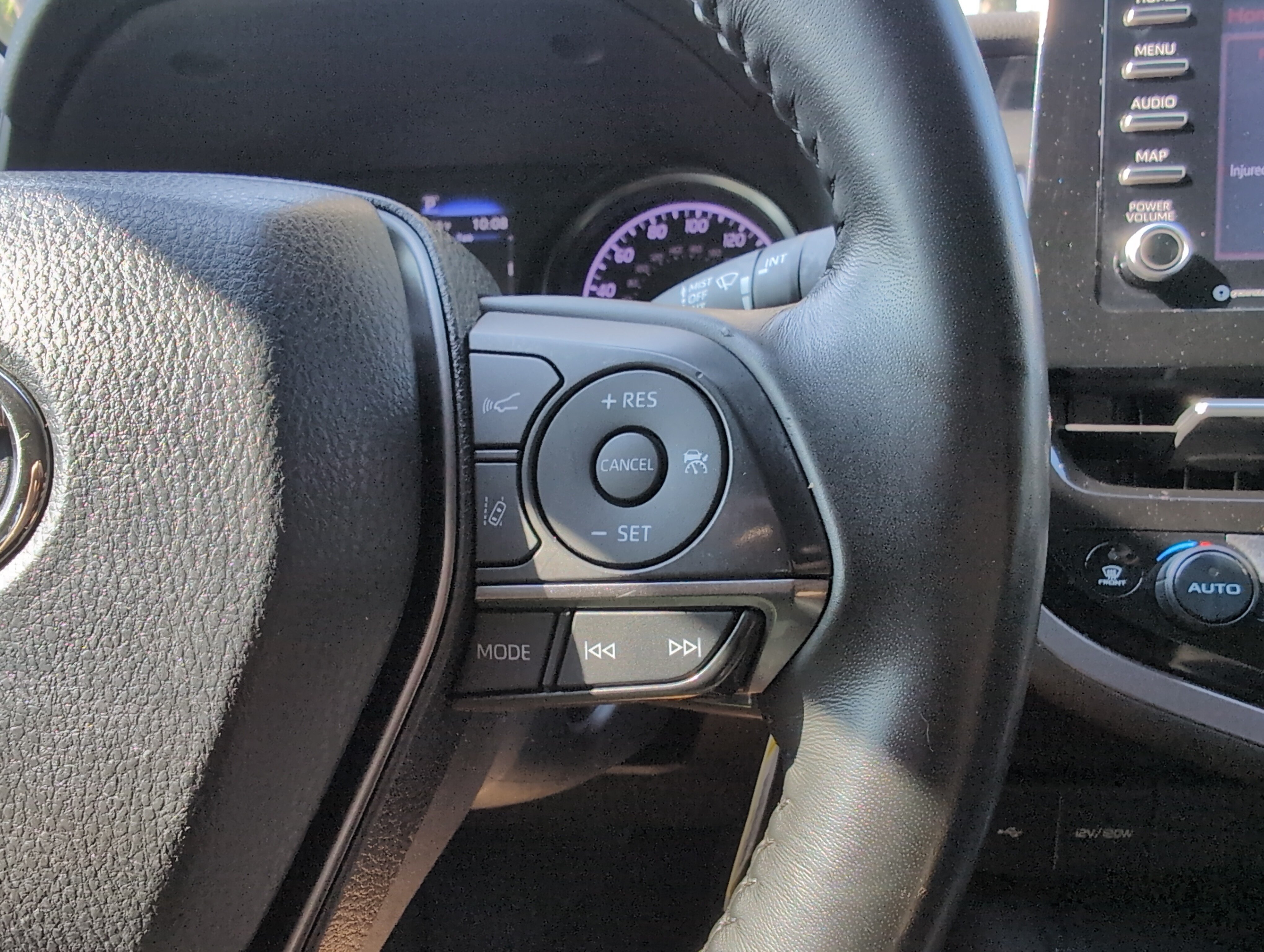 Certified 2024 Toyota Camry SE FWD image 20