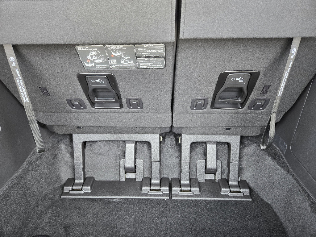 New 2026 Kia Carnival LXS image 22