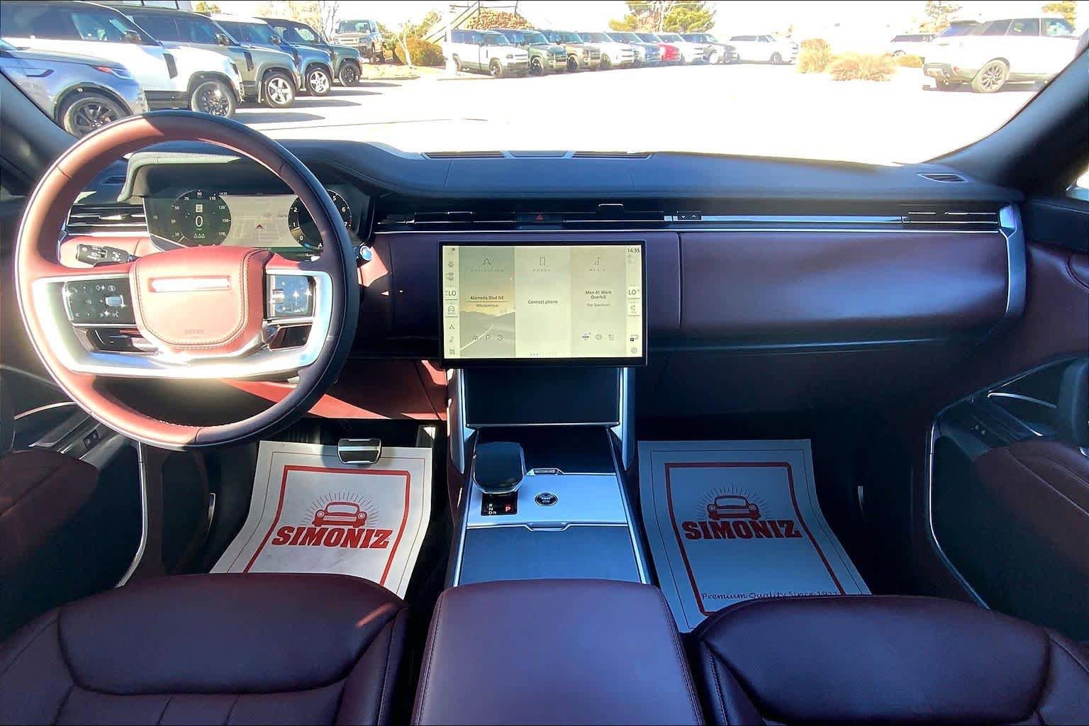 New 2026 Land Rover Range Rover SE image 5