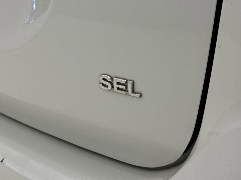Used 2020 Mitsubishi Outlander FWD image 10
