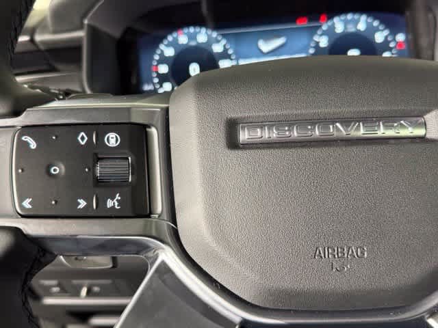 New 2026 Land Rover Discovery S AWD/4WD image 34