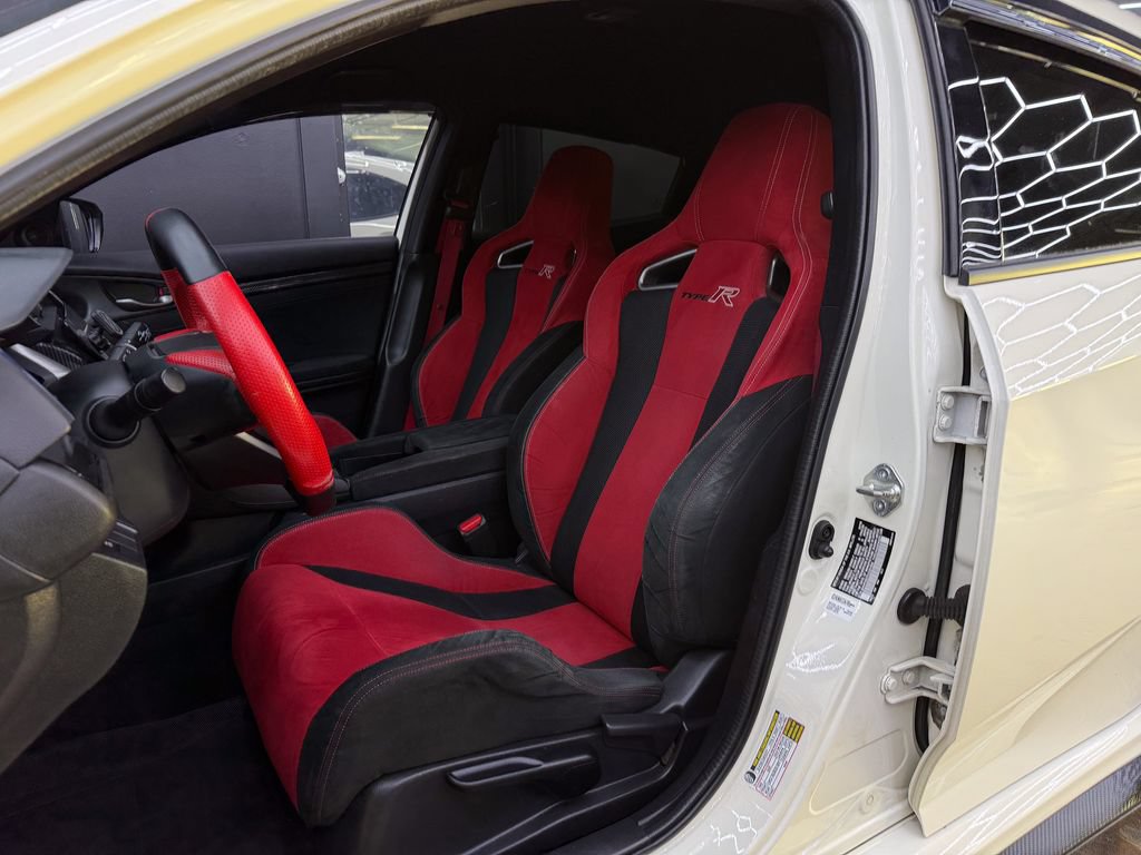 Used 2018 Honda Civic Type R image 14
