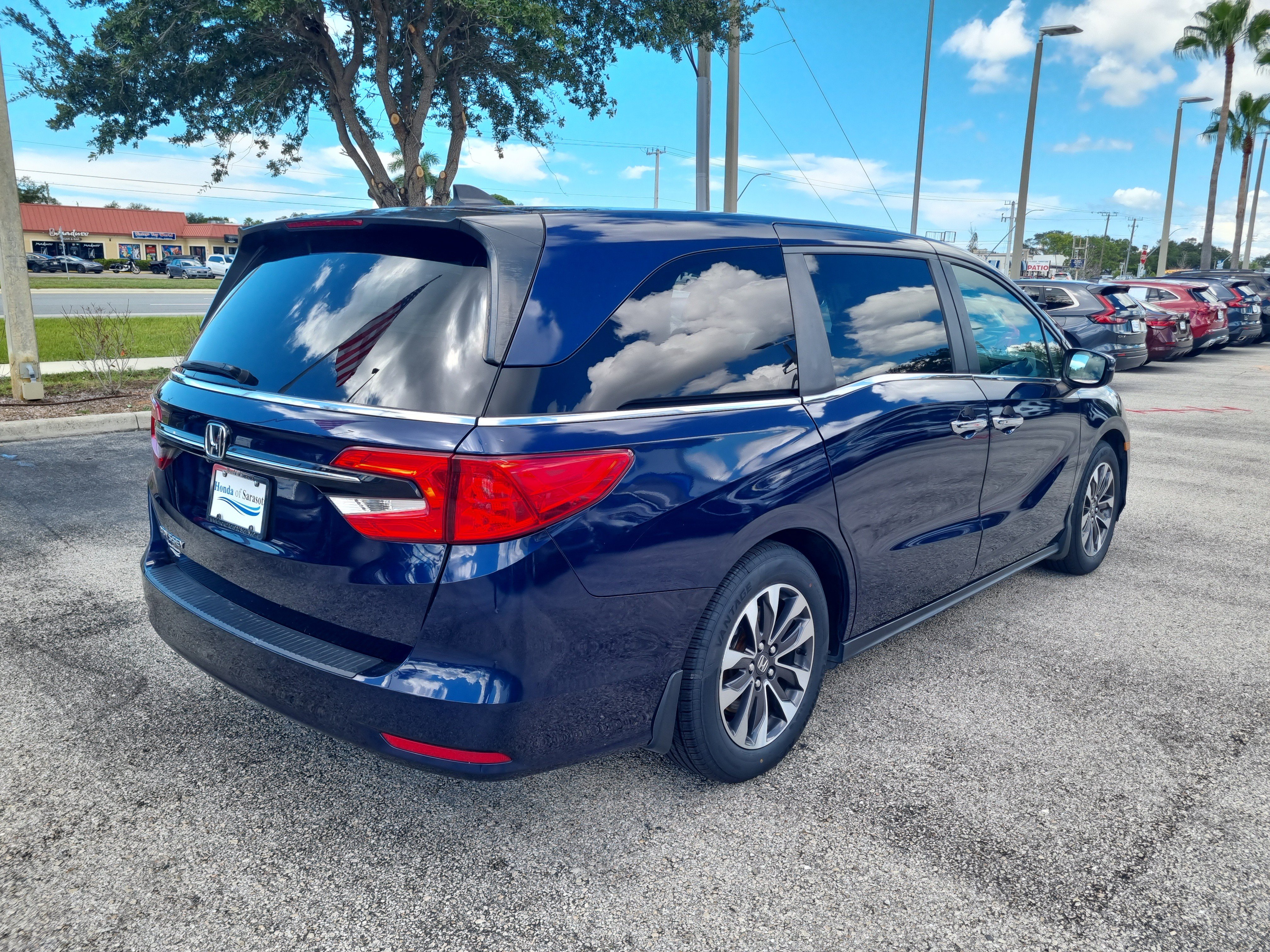 Used 2022 Honda Odyssey EX-L image 7