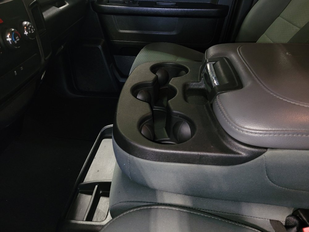 Used 2018 RAM 1500 Express RWD image 26