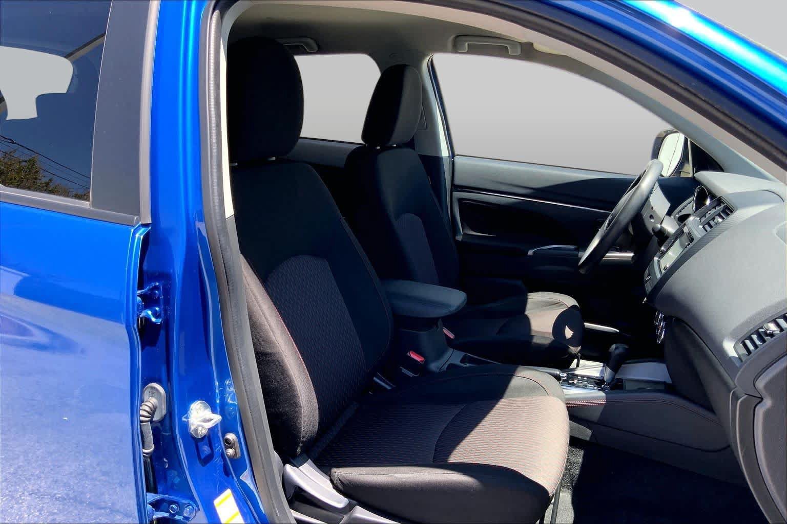 Used 2019 Mitsubishi Outlander Sport ES FWD image 8