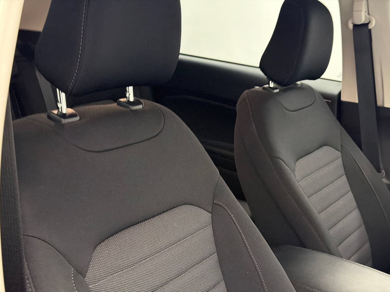 New 2024 Ford Edge SE AWD/4WD image 10