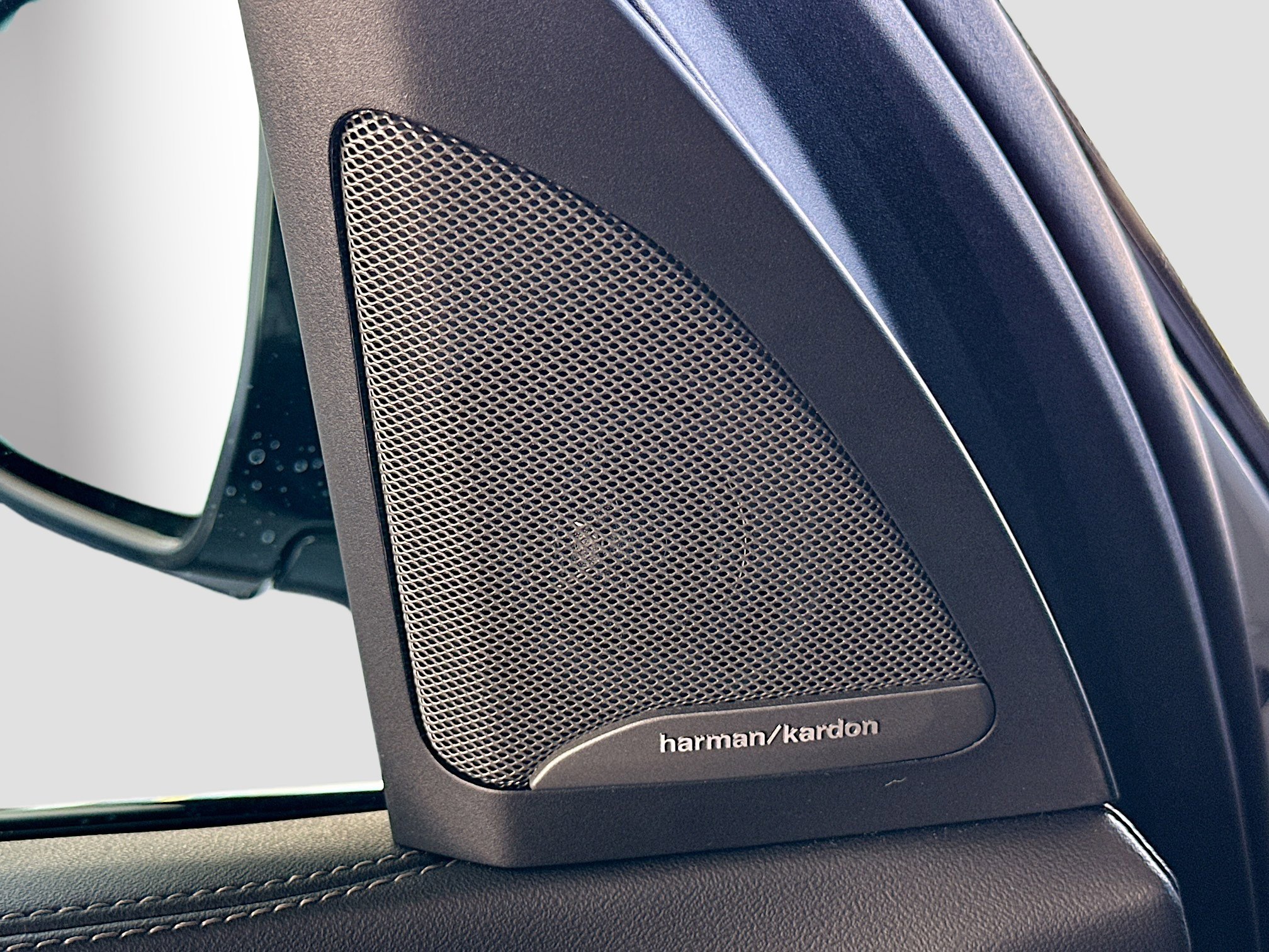 Certified 2024 BMW X7 M60i w/ Executive Package image 19