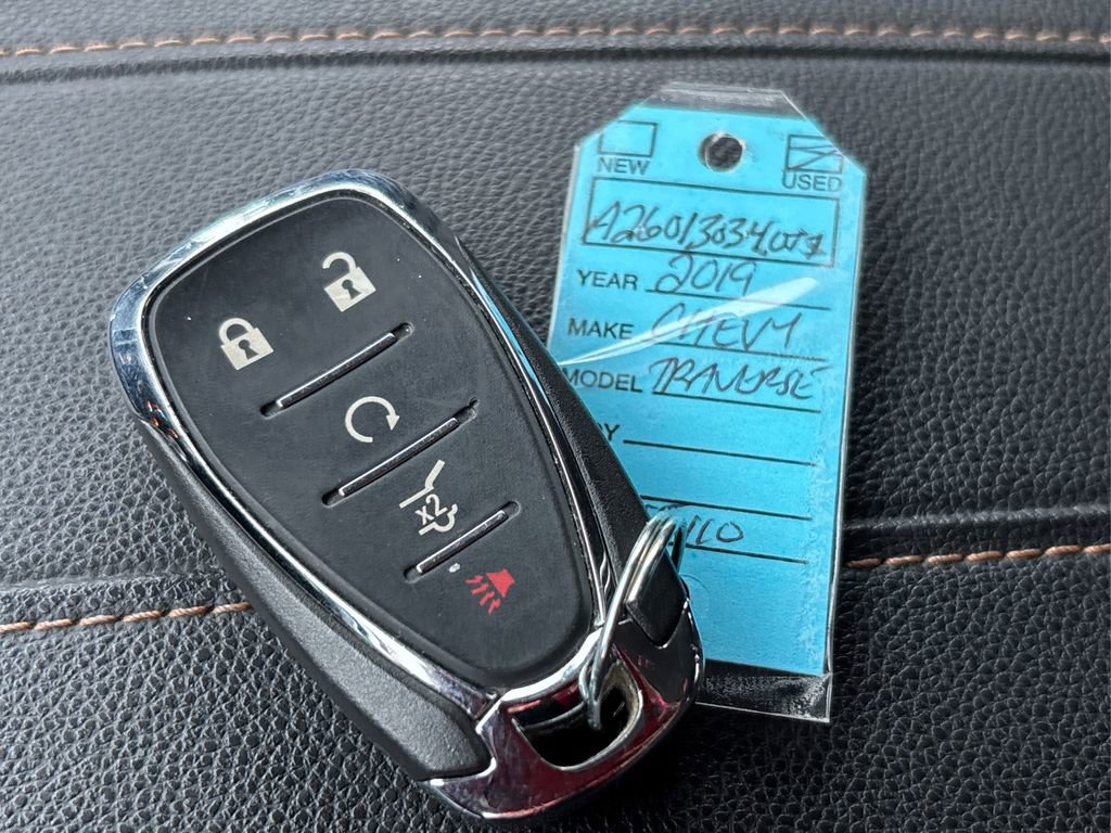 Used 2019 Chevrolet Traverse LT image 32