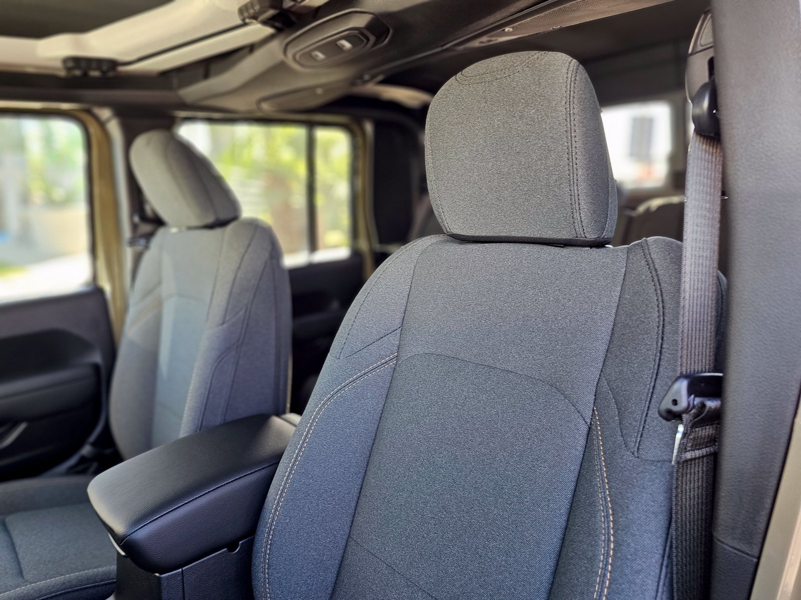 New 2026 Jeep Gladiator Sport AWD/4WD image 22