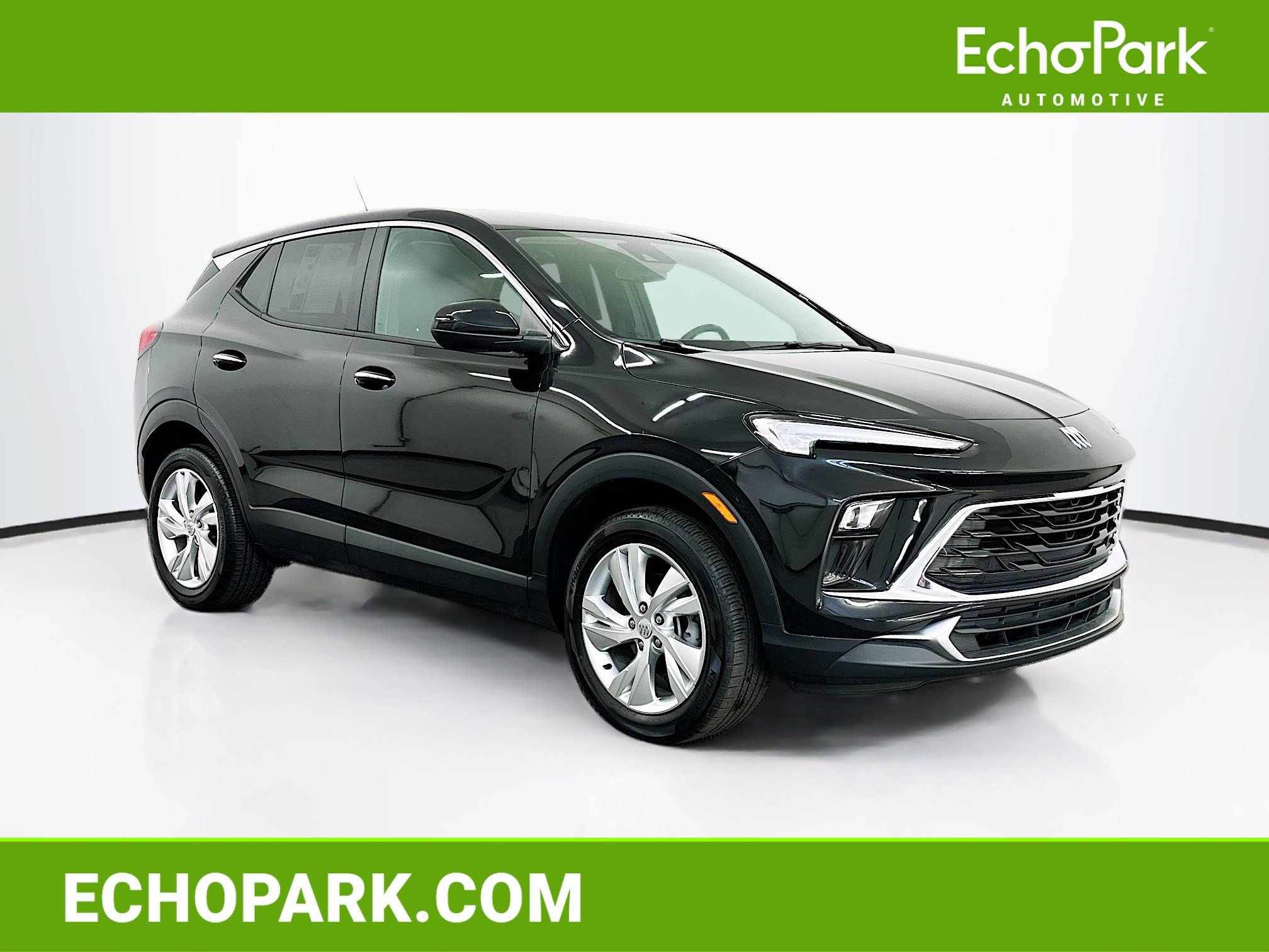 Used 2025 Buick Encore GX Preferred AWD/4WD image 1
