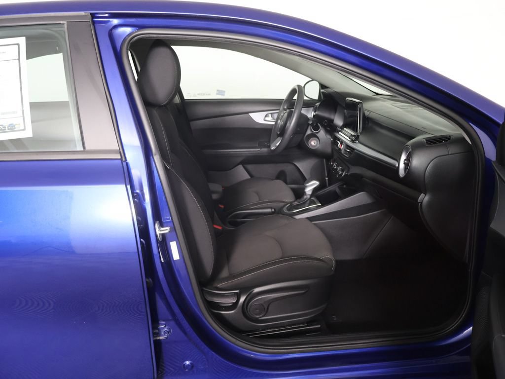 Used 2023 Kia Forte LXS FWD image 27