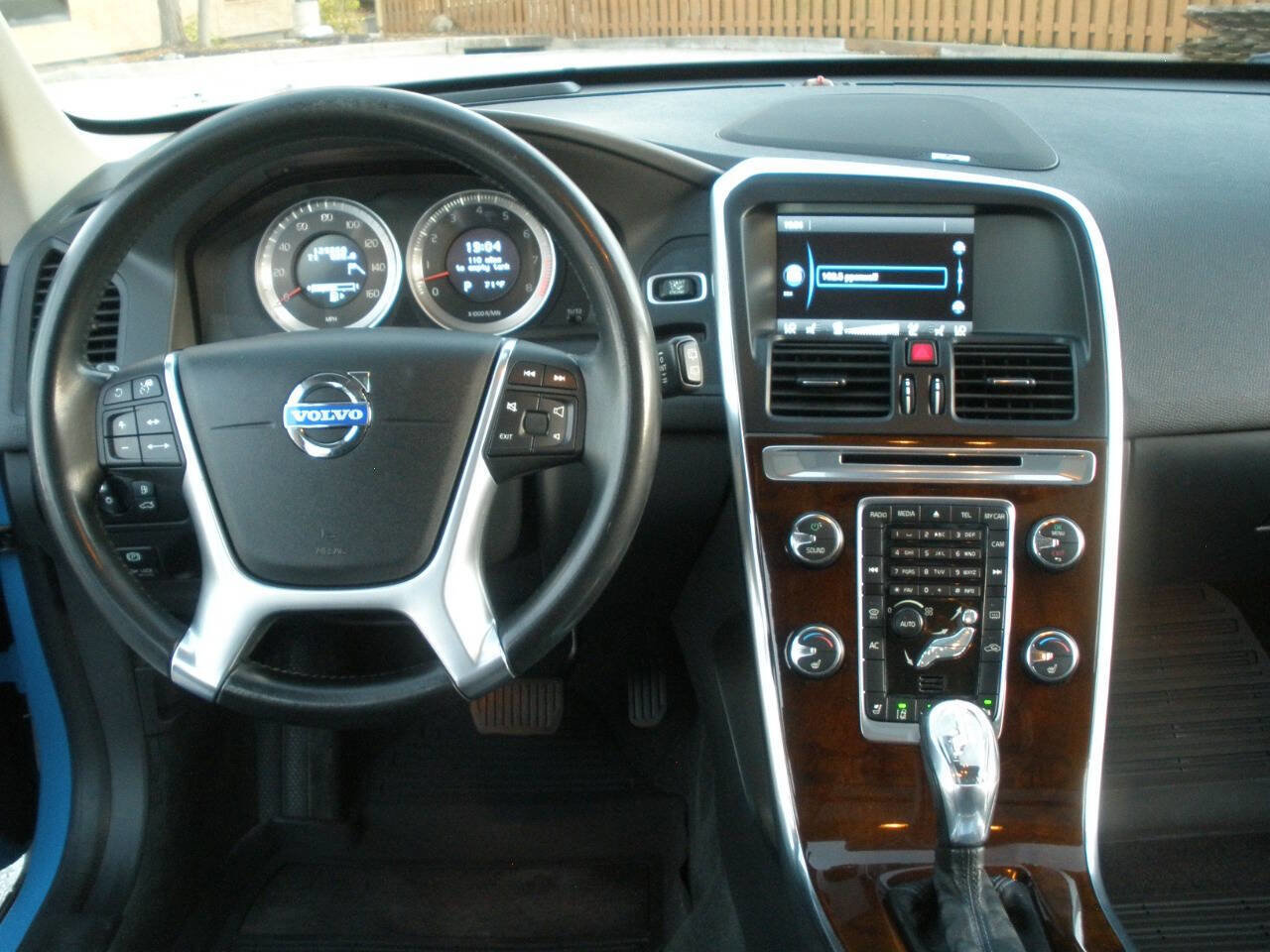 Used 2013 Volvo XC60 T6 image 28